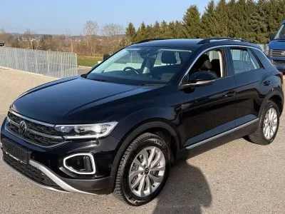 Gebraucht VW T-Roc Style 150 PS (110 kW) 2022 Schwarz SUV