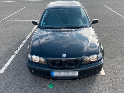Second-hand BMW 316 116 CP (85 kW) 2004 Negru Berlinǎ