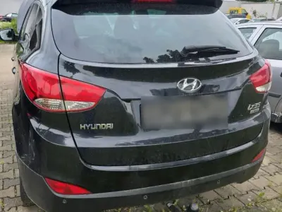 Gebraucht Hyundai ix35 116 PS (85 kW) 2011 Schwarz SUV