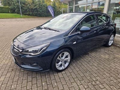 Gebraucht Opel Astra Innovation 125 PS (91 kW) 2015 Grün Limousine