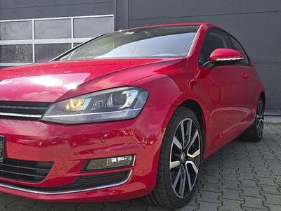 Gebraucht VW Golf VII Highline 150 PS (110 kW) 2014 Rot Limousine