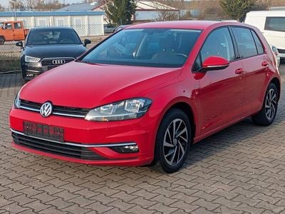 Usado VW Golf VII Join 125 HP (91 kW) 2018 Vermelho Sedan