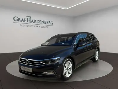Gebraucht VW Passat Business 200 PS (147 kW) 2023 Schwarz Kombi