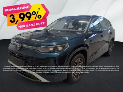 Gebraucht VW Tayron Life 150 PS (110 kW) 2025 Nightshade blue metallic SUV
