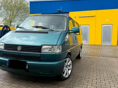 Gebraucht VW Multivan 152 PS (111 kW) 1993 Grün Van / Kleinbus
