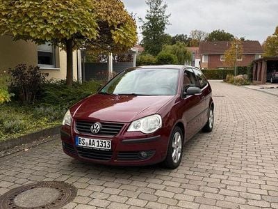 Gebraucht VW Polo 69 PS (50 kW) 2007 Rot Kleinwagen