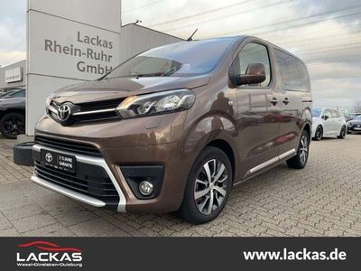 gebraucht Toyota Verso ProaceCompact Team D 2.0 -4D *HUD*Kamera*Navi*