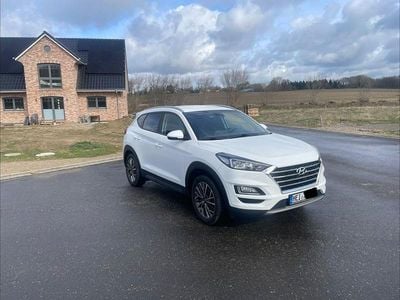 Gebraucht Hyundai Tucson Advantage 177 PS (130 kW) 2019 Weiß SUV
