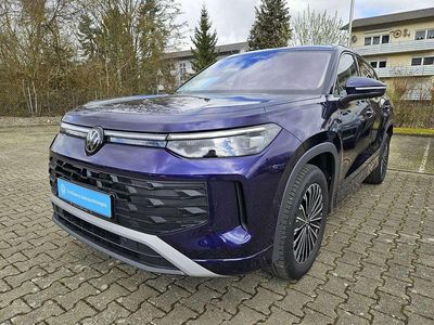 Gebraucht VW Tayron Life 150 PS (110 kW) 2025 Ultramarinblau SUV