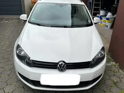 Gebraucht VW Golf VII 105 PS (77 kW) 2013 Weiß Kombi