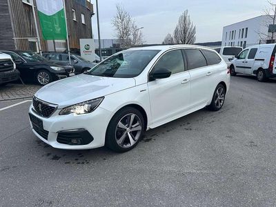Gebraucht Peugeot 308 Allure GT-Line 131 PS (96 kW) 2019 Weiss/metallic drei schichten Kombi