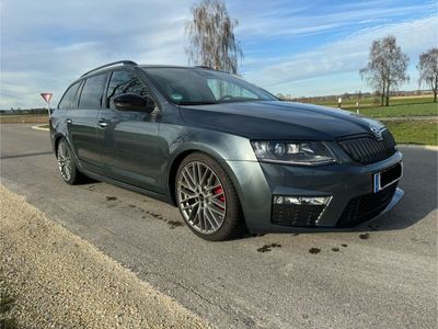 gebraucht Skoda Octavia 2.0 TDI DSG 4x4 RS Combi RS