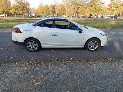 Gebraucht Renault Mégane Cabriolet Luxe 131 PS (96 kW) 2010 Weiß Cabrio