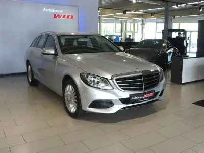 Gebraucht Mercedes C180 156 PS (114 kW) 2014 Silber Kombi