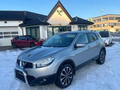 Gebraucht Nissan Qashqai Tekna 150 PS (110 kW) 2011 Silber SUV