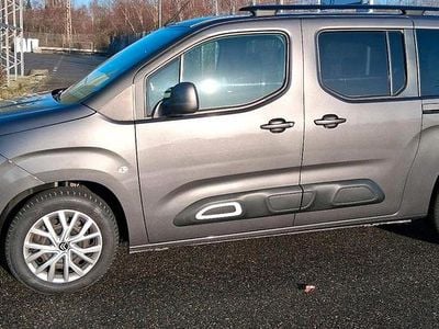 Grau Gebraucht 2019 Citroën Berlingo PureTech Van / Kleinbus | 17.990 € (Fairer Preis)