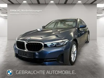 Usata BMW 530e 184 CV (135 kW) 2022 Blu Berlina