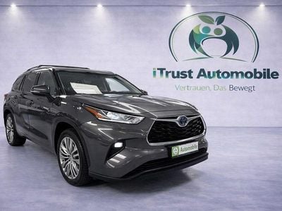 Gebraucht Toyota Highlander Hybrid Luxury 190 PS (139 kW) 2023 Grau SUV