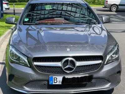 Gebraucht Mercedes CLA220 Shooting Brake Urban 177 PS (130 kW) 2016 Grau Kombi