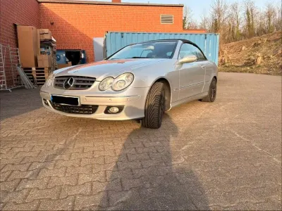 Gebraucht Mercedes CLK350 Avantgarde 272 PS (200 kW) 2006 Silber Cabrio