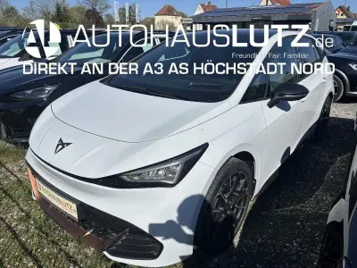 Gebraucht Cupra Born 169 kW (231 PS) 2023 Glacial white metallic (metallic) Kleinwagen