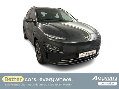 Gebraucht Hyundai Kona Trend 100 kW (136 PS) 2023 Grau SUV