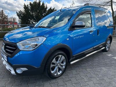 gebraucht Dacia Dokker dCi 90 Stepway