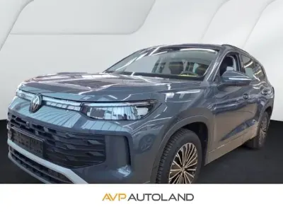 Gebraucht VW Tayron Life 150 PS (110 kW) 2025 Delfingrau SUV