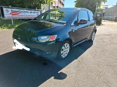 Gebraucht Mitsubishi Colt 95 PS (69 kW) 2010 Schwarz Kleinwagen