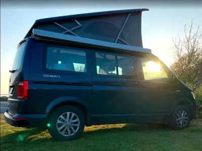 Gebraucht VW California California 150 PS (110 kW) 2019 Blau Van
