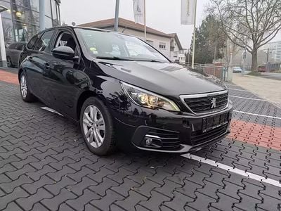 Gebraucht Peugeot 308 SW Active 131 PS (96 kW) 2020 Schwarz Kombi