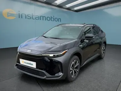 Gebraucht Toyota bZ4X 150 kW (204 PS) 2023 Schwarz SUV