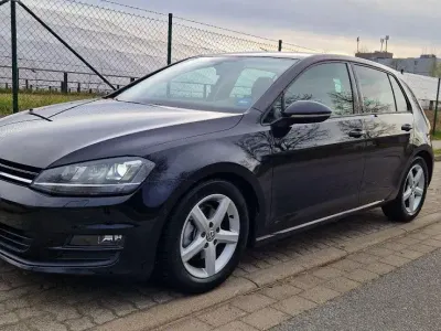 Gebraucht VW Golf VII Comfortline 86 PS (63 kW) 2013 Schwarz Limousine