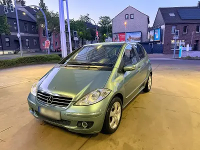 Usata Mercedes A170 Avantgarde 2005 Blu Utilitaria