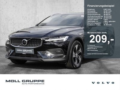 Black solid ´stone´ / solid Gebraucht 2023 Volvo V60 CC Plus Kombi | 37.680 € (Fairer Preis)