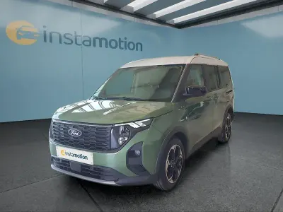 Gebraucht Ford Tourneo Courier 125 PS (91 kW) 2025 Grün Van / Kleinbus