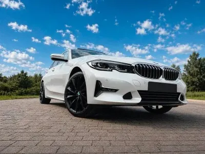 Gebraucht BMW 320 Sport Line 190 PS (139 kW) 2020 Limousine