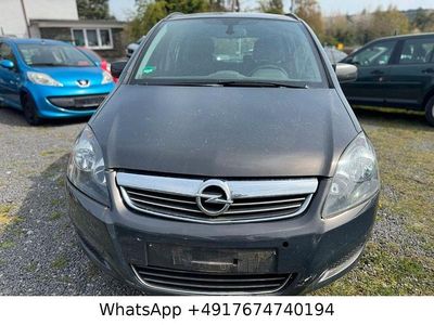 Usata Opel Zafira Family 110 CV (80 kW) 2014 Grigio Monovolume