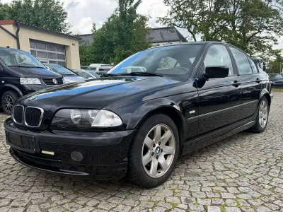 Brugt BMW 318 118 HK (86 kW) 2001 Sort Sedan