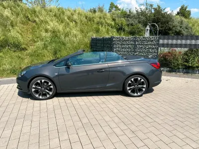 Gebraucht Opel Cascada Innovation 200 PS (147 kW) 2016 Grau Cabrio