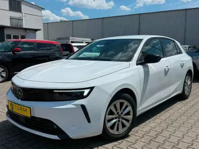 Gebraucht Opel Astra Elegance 131 PS (96 kW) 2023 Weiß Kleinwagen