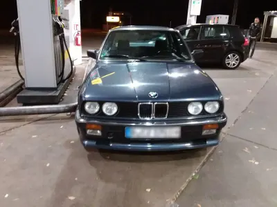 Gebraucht BMW 325 170 PS (125 kW) 1987 Blau Limousine