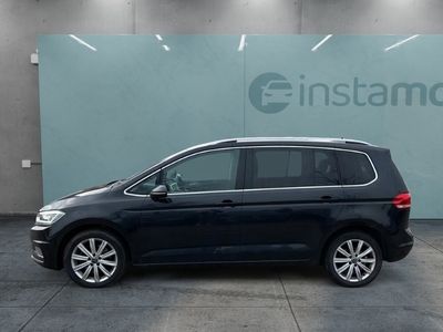 Schwarz Gebraucht 2020 VW Touran Highline Van / Kleinbus | 27.399 € (Fairer Preis)