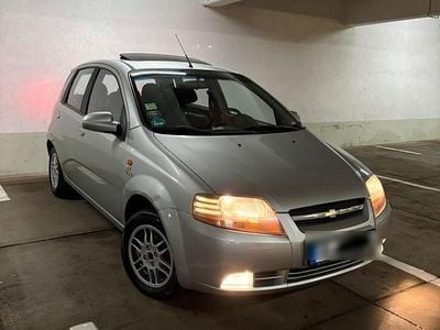 Grau Gebraucht 2005 Chevrolet Kalos SX Kleinwagen | 1.600 € (Fairer Preis)