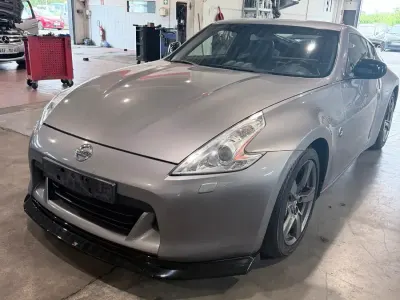 Gebraucht Nissan 370Z 330 PS (242 kW) 2010 Grau Coupé