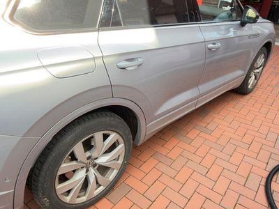 Gebraucht VW Touareg R-line 286 PS (210 kW) 2019 Silber SUV