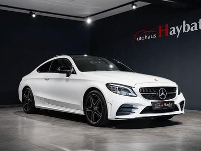 Gebraucht Mercedes C220 AMG 194 PS (142 kW) 2020 Weiß Coupé