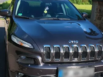 Gebraucht Jeep Cherokee Limited 140 PS (102 kW) 2014 Grau SUV