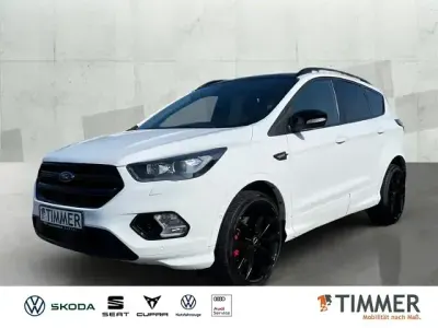 Usata Ford Kuga ST-Line 150 CV (110 kW) 2019 Bianco SUV