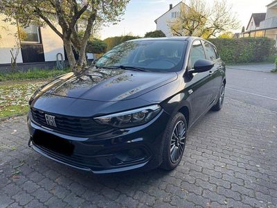 Second-hand Fiat Tipo 131 CP (96 kW) 2024 Negru Break